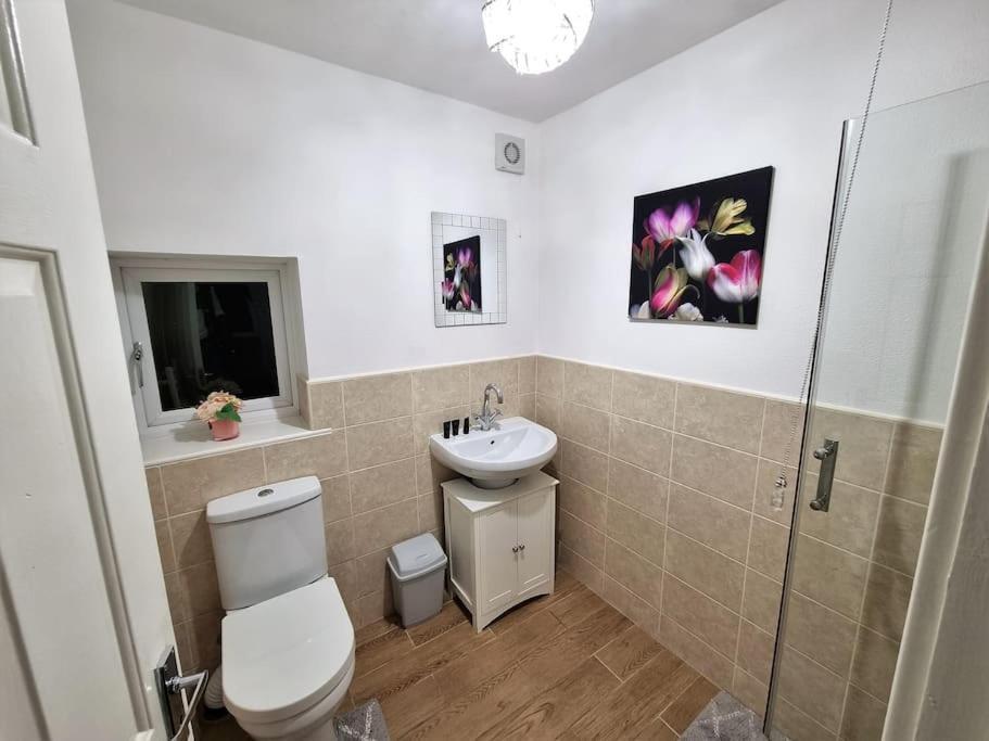 *C.Sani* Setup For Your Most Relaxed & Amazing Stay + Free Parking + Free Fast Wifi * Leeds  Exterior foto